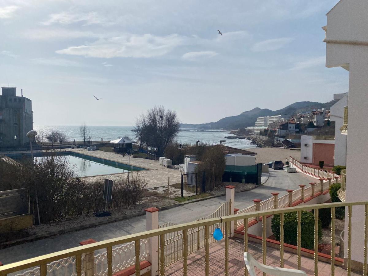 First Line On The Beach Cosy Sea Paradise Apartments Kavarna Exterior foto