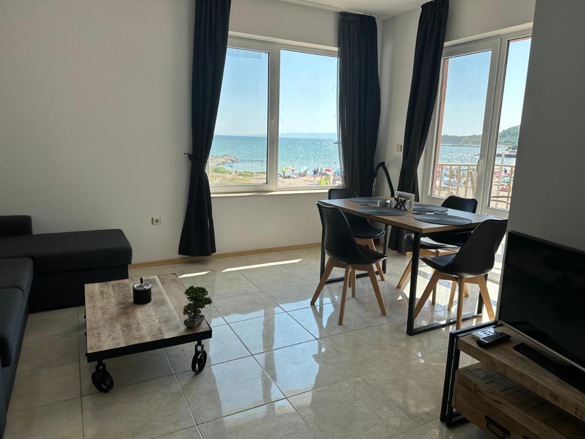 First Line On The Beach Cosy Sea Paradise Apartments Kavarna Exterior foto