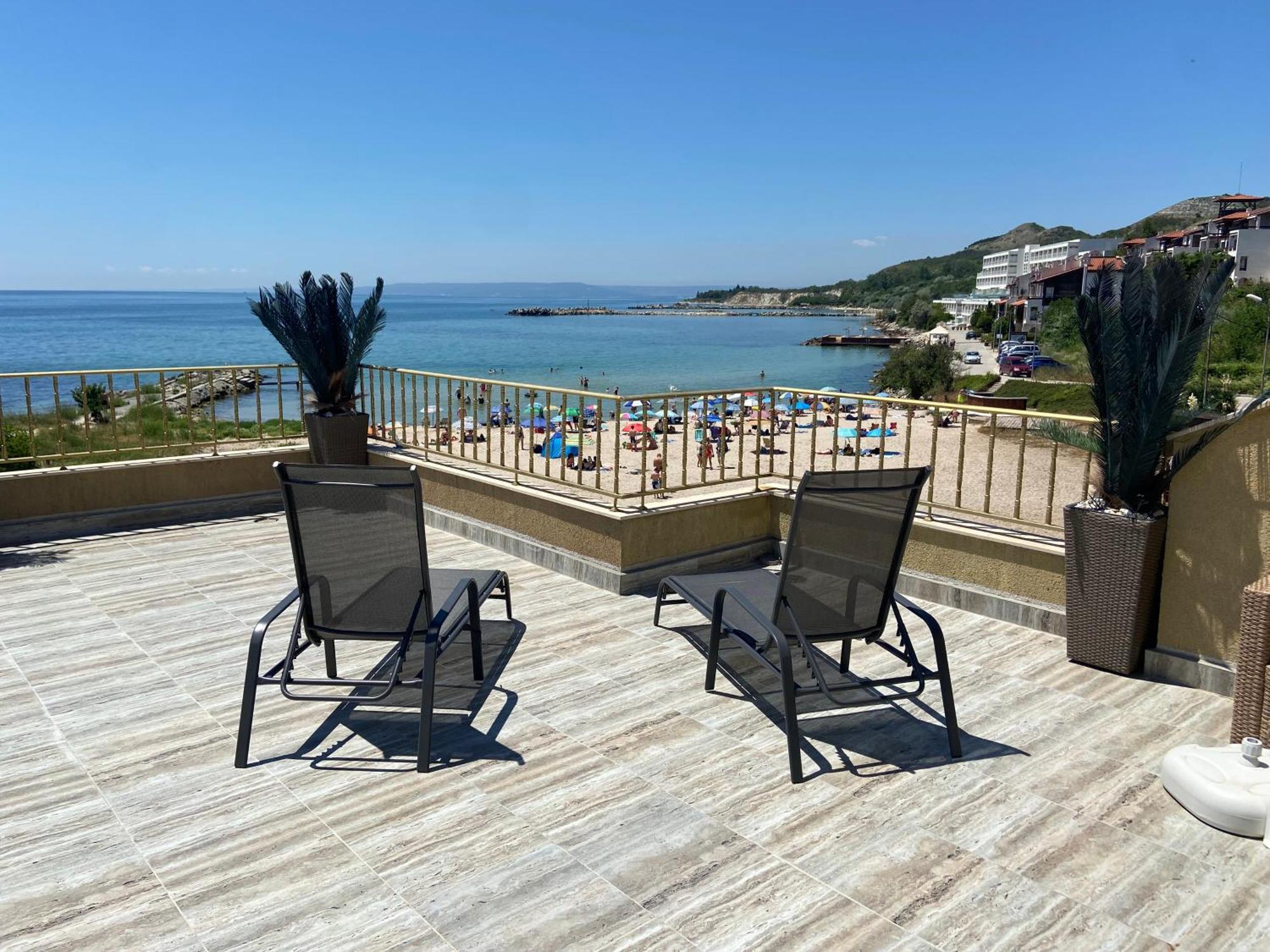 First Line On The Beach Cosy Sea Paradise Apartments Kavarna Exterior foto